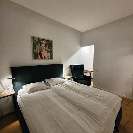 Smaragdo Apartamentai คอนัส ภายนอก รูปภาพ